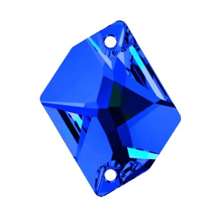 Varrható kozmikus kő méret: 20x16mm  700.-Ft/db - CAPRI BLUE (243)